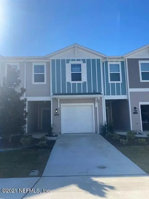 2568 SANDY DUNE DR, Jacksonville, FL 32233