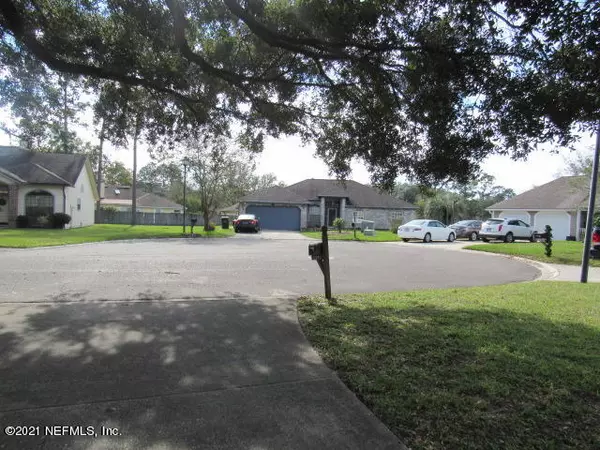 Jacksonville, FL 32244,8891 IVYMILL PL N