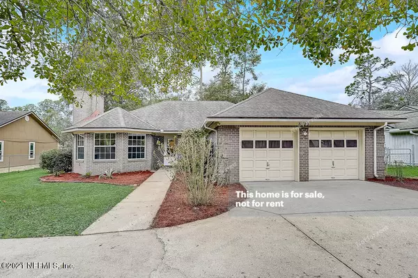 3130 LAKESIDE VILLA RD, Orange Park, FL 32073