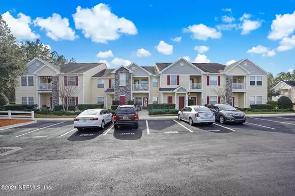 575 OAKLEAF PLANTATION Pkwy #407, Orange Park, FL 32065