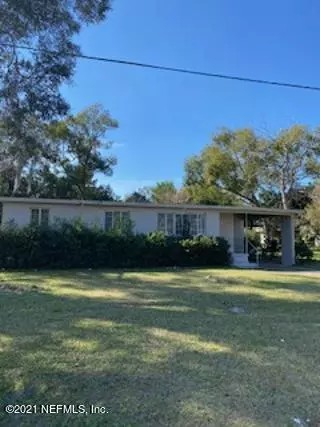 2220 HOLCROFT DR, Jacksonville, FL 32208