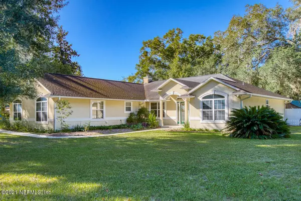 407 HORSEMAN CLUB RD, Palatka, FL 32177