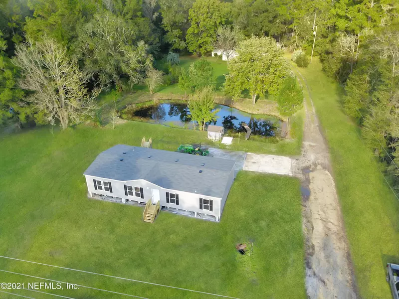 3173 RUSSELL RD, Green Cove Springs, FL 32043