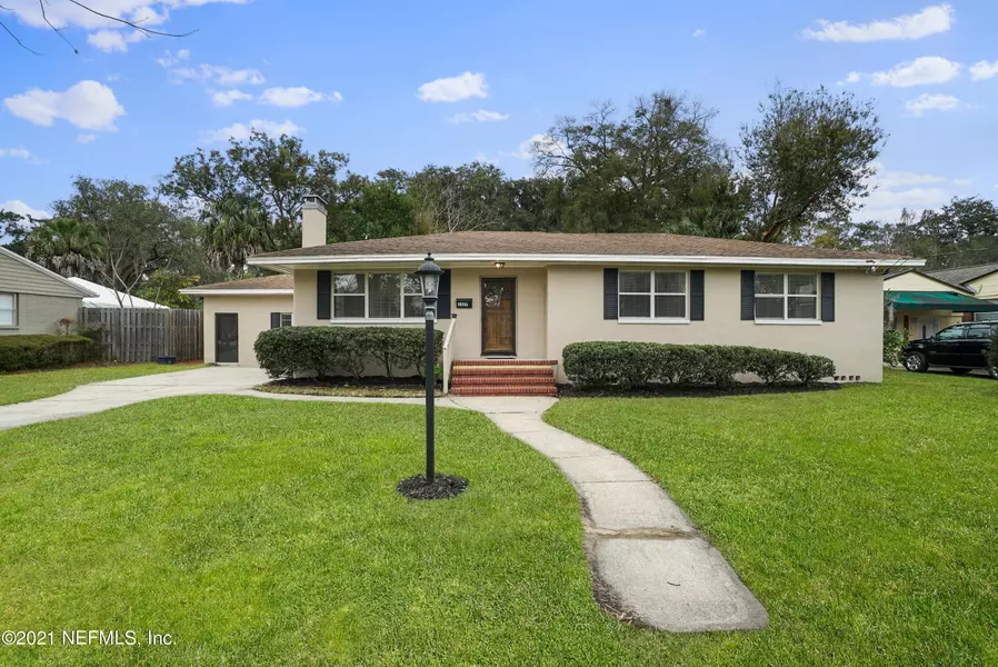 1327 ST ELMO DR, Jacksonville, FL 32207
