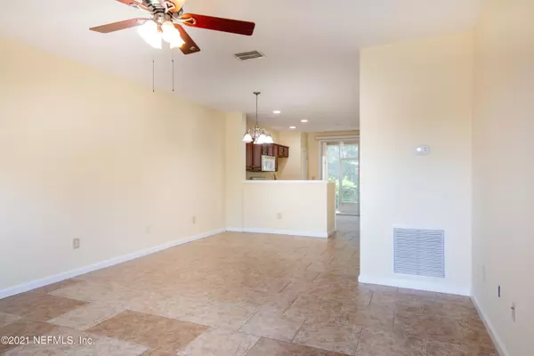 Jacksonville, FL 32256,8117 SUMMERSIDE CIR