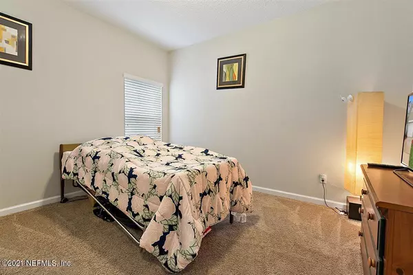 Fleming Island, FL 32003,2313 EAGLE TALON CIR