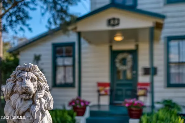 St Augustine, FL 32084,33 GROVE AVE