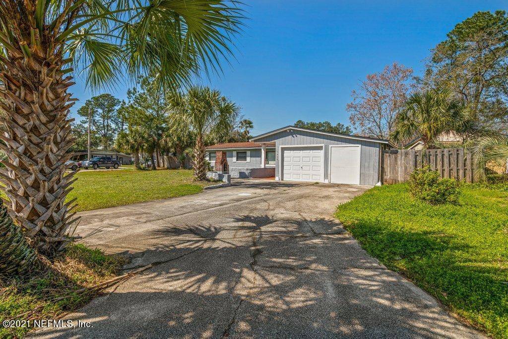 7958 RONDEAU DR E, Jacksonville, FL 32217