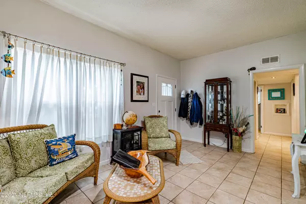 Jacksonville, FL 32211,6236 PINELOCK DR