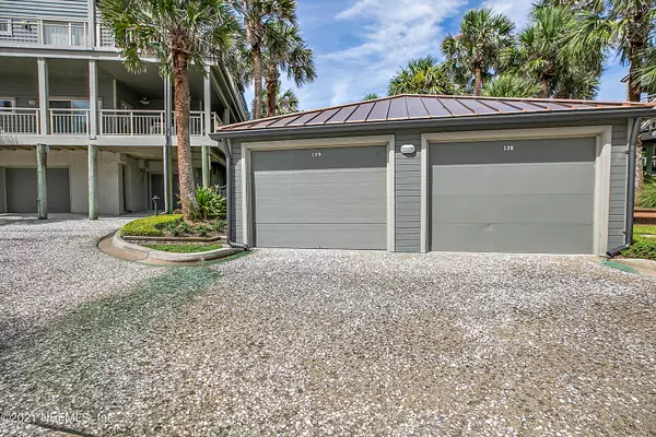 Ponte Vedra Beach, FL 32082,138 SEA HAMMOCK WAY