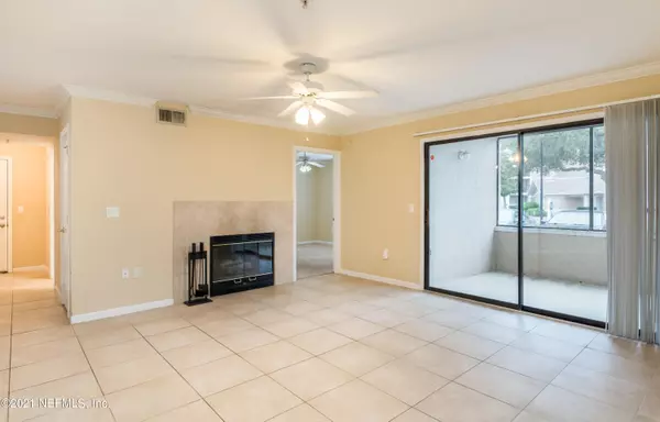 Ponte Vedra Beach, FL 32082,400 TIMBERWALK CT #1317