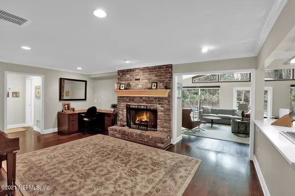 Jacksonville, FL 32256,7652 HOLLYRIDGE CIR