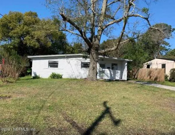 10342 BRIARCLIFF RD E, Jacksonville, FL 32218