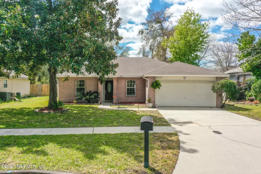 3045 HICKORY GLEN DR, Orange Park, FL 32065