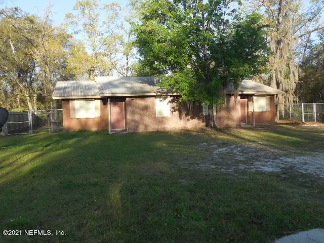 Palatka, FL 32177,224-226 SKEET CLUB RD