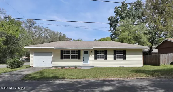 1624 HAZEL AVE, Green Cove Springs, FL 32043