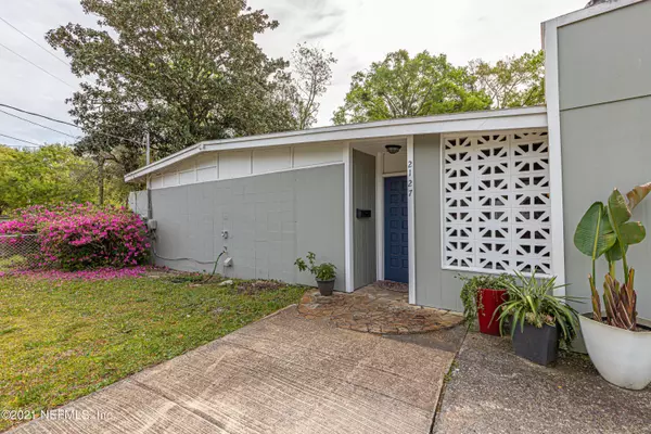 2127 LEON RD, Jacksonville, FL 32246