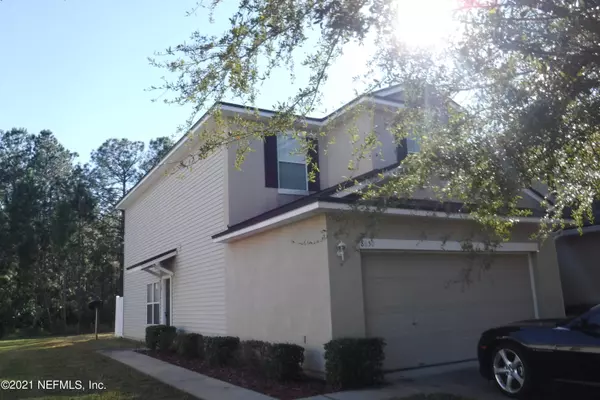 8650 TOWER FALLS DR, Jacksonville, FL 32244