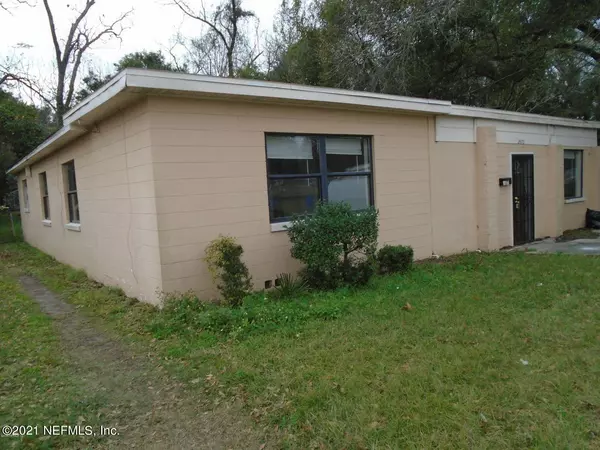 2470 VERNON ST, Jacksonville, FL 32209