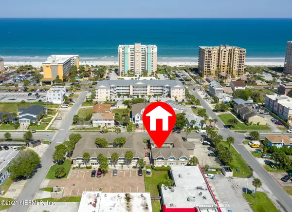 Jacksonville Beach, FL 32250,221 13TH AVE N #205