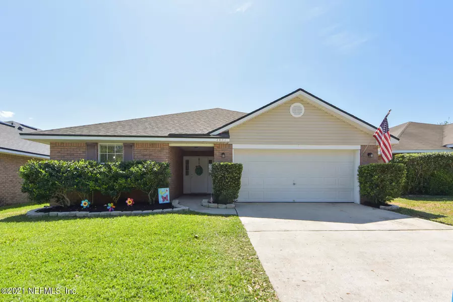 2801 CROSS CREEK DR, Green Cove Springs, FL 32043