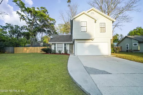 1631 PONDEROSA PINE DR E, Jacksonville, FL 32225