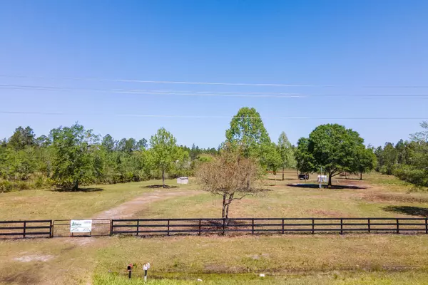 4360 COUNTY ROAD 108, Hilliard, FL 32046