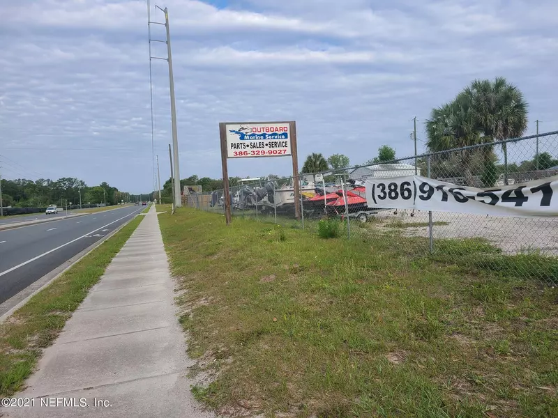 670 STATE ROAD 20, Hollister, FL 32147