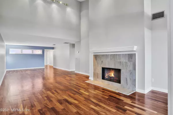 Jacksonville, FL 32207,5200 SAN JOSE BLVD #H