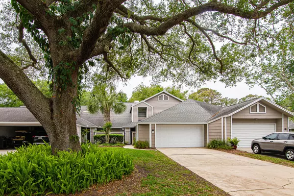 Ponte Vedra Beach, FL 32082,138 WILLOW POND LN