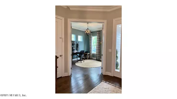 Ponte Vedra, FL 32081,97 LAZY CREST DR