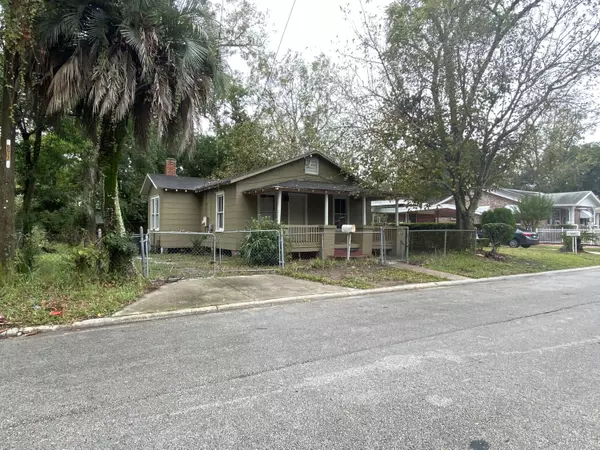 2260 W 17TH ST, Jacksonville, FL 32209