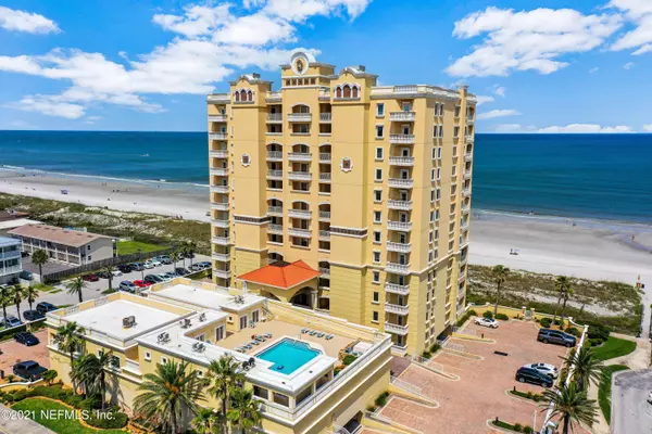 Jacksonville Beach, FL 32250,917 1ST ST N #403