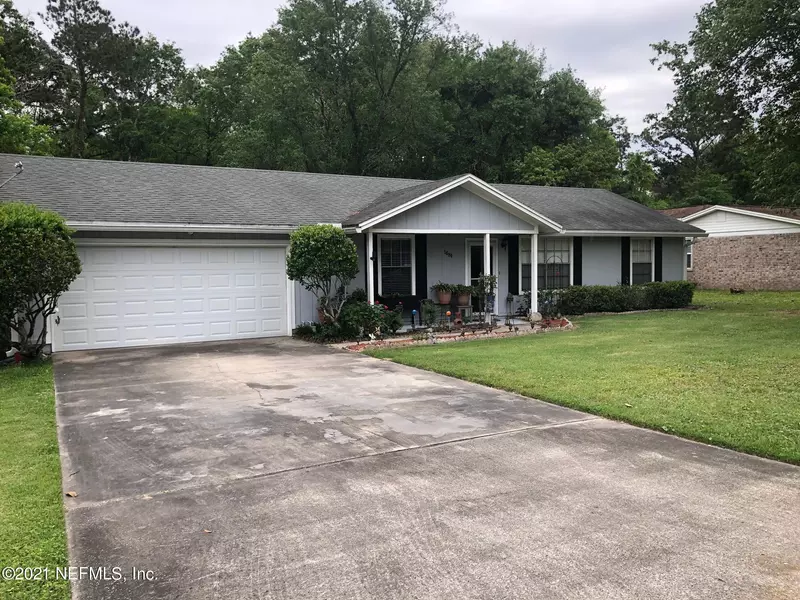 1681 ALETHA MNR, Middleburg, FL 32068