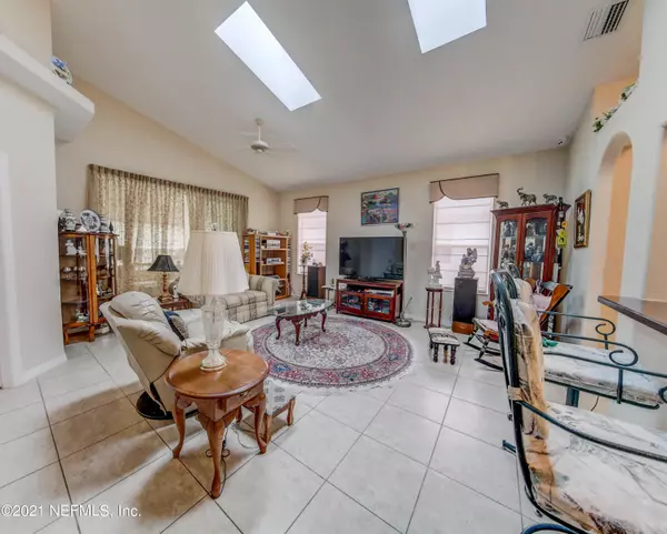 Palm Coast, FL 32164,160 RAINTREE CIR