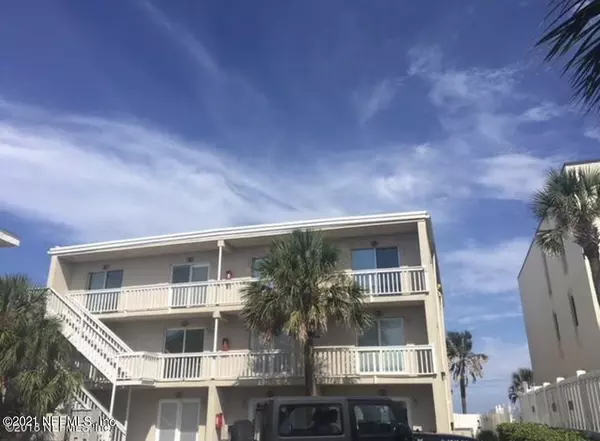 Jacksonville Beach, FL 32250,811 1ST ST S #6