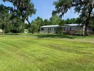 Palatka, FL 32177,356 PALMETTO BLUFF RD