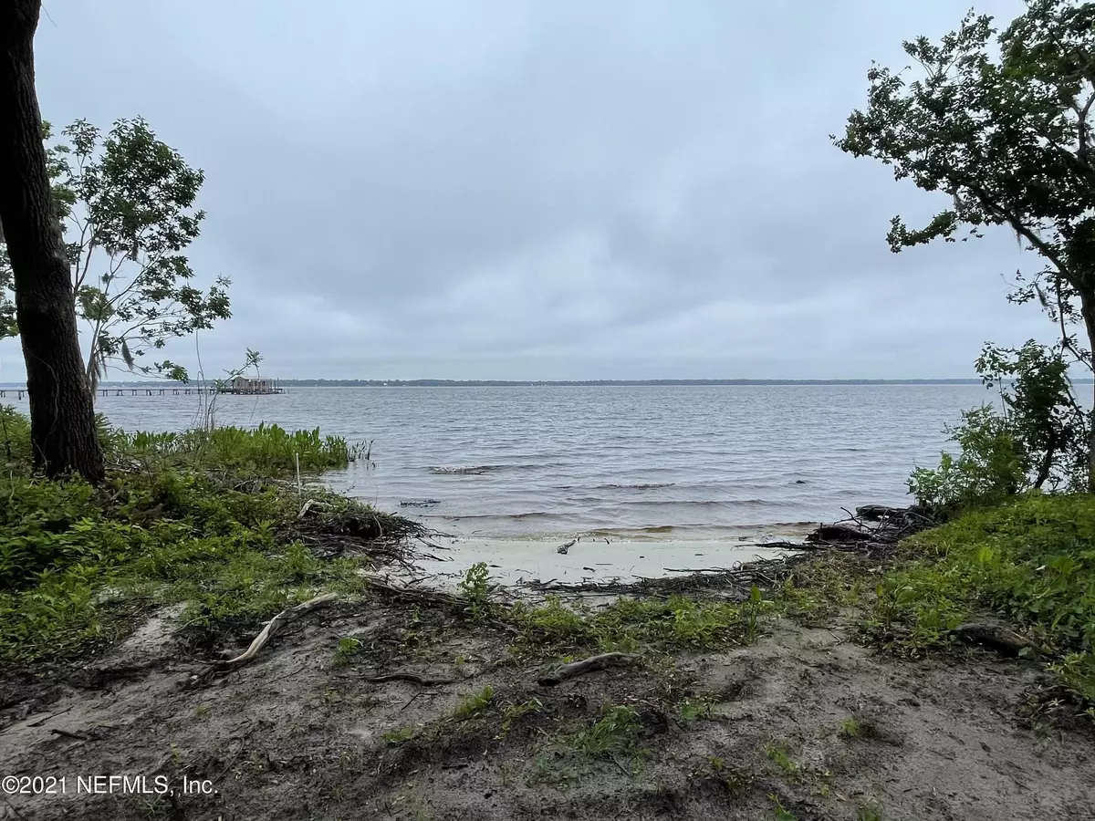 Palatka, FL 32177,386 UNIT 1 CEDAR CREEK RD