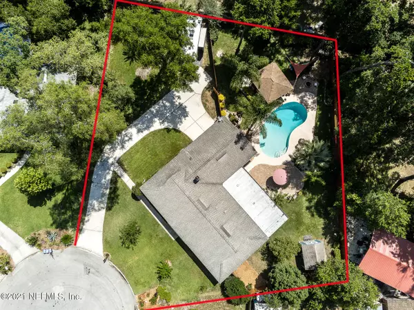 12 JONATHAN CT, Orange Park, FL 32073