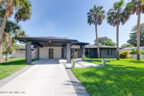 Neptune Beach, FL 32266,560 MYRA ST