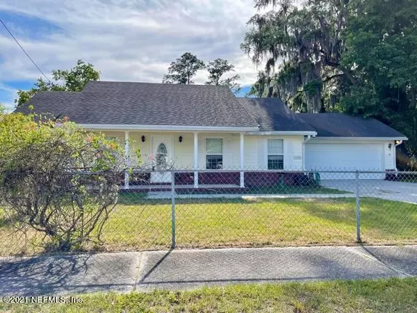 478 COLLEGE ST S, Macclenny, FL 32063