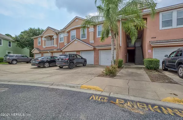 Jacksonville, FL 32224,13848 HERONS LANDING WAY #10