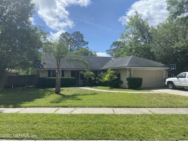 5274 BUGGY WHIP DR N, Jacksonville, FL 32257