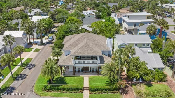 Atlantic Beach, FL 32233,877 EAST COAST DR