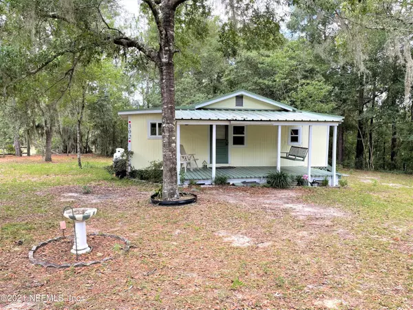 Florahome, FL 32140,302 LURA LN