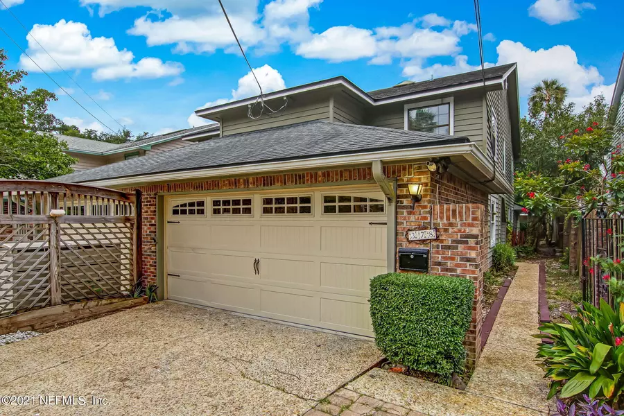 378 4TH ST, Atlantic Beach, FL 32233