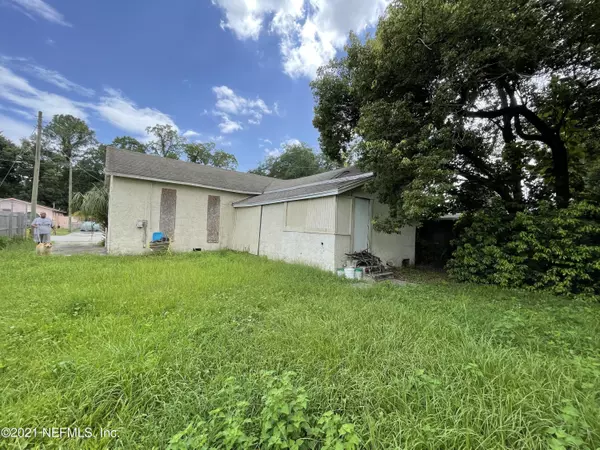 2425 VERNON ST, Jacksonville, FL 32209