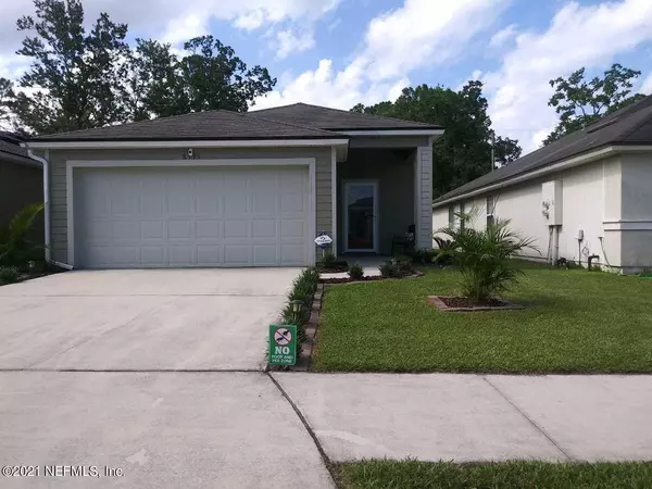 8511 JULIA MARIE CIR, Jacksonville, FL 32210