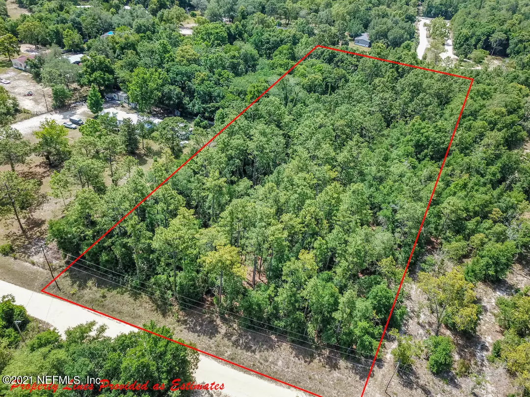 Melrose, FL 32666,111 COUNTRY LIVING LN