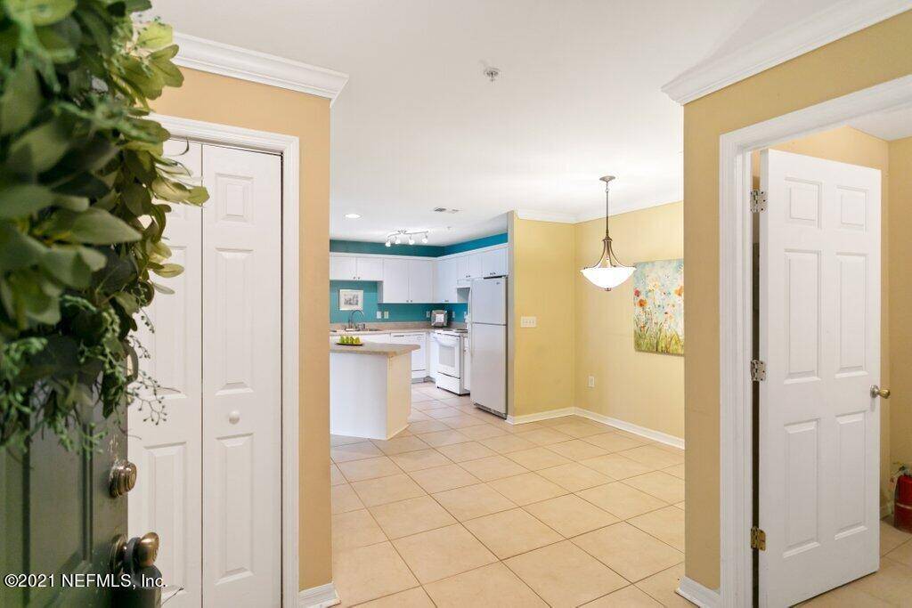 Jacksonville, FL 32224,3591 KERNAN BLVD S #617